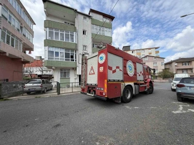 Mutfakta &ccedil;ıkan yangın s&ouml;nd&uuml;r&uuml;ld&uuml;

