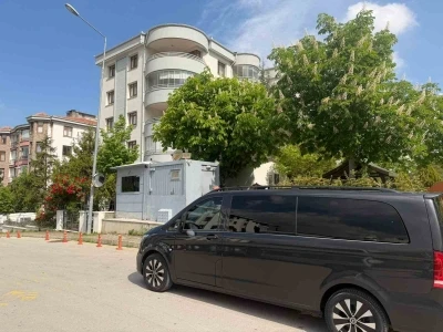 &lsquo;Mutlak butlan&rsquo; kararının ardından Kılı&ccedil;daroğlu&rsquo;nun evinde hareketlilik
