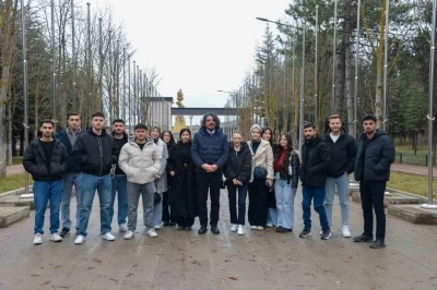 MYO &ouml;ğrencileri BŞE&Uuml; Merkez Kamp&uuml;s&uuml; gezdi
