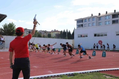 Naili Moran Yaş Grupları Atletizm Yarışmaları K&uuml;tahya&rsquo;da tamamlandı
