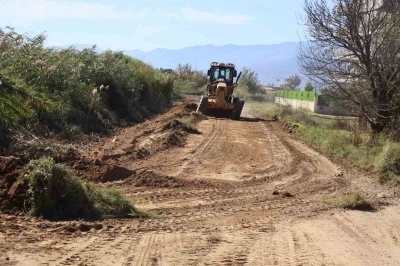 Nazilli Belediyesi’nden Sümer’de yeni yol yapım çalışması başlattı
