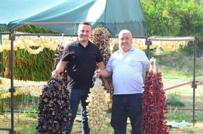 Nazilli&rsquo;de kurutmalık sebze oymacılığı "bacasız fabrikaya" d&ouml;n&uuml;şt&uuml;

