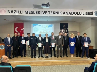 Nazilli&rsquo;de projeleri ile dereceye giren okullar i&ccedil;in &ouml;d&uuml;l t&ouml;reni d&uuml;zenlendi
