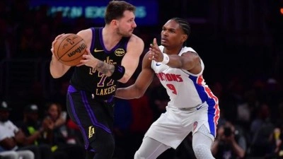 NBA'de Lakers, Luka Doncic ve LeBron James ikilisiyle kazandı