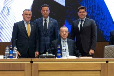 Nebi Hatipoğlu ve Jeyap Heper, Cumhurbaşkanı Erdoğan’ı ziyaret etti
