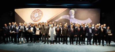 NE&Uuml;&rsquo;de 6. Akademi &Ouml;d&uuml;lleri T&ouml;reni&rsquo;nde &ouml;d&uuml;ller sahiplerini buldu
