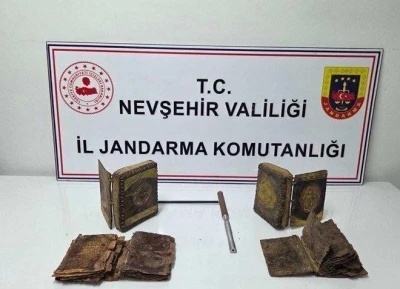 Nevşehir&rsquo;de tarihi eser değeri taşıyan 2 adet Tevrat bulundu
