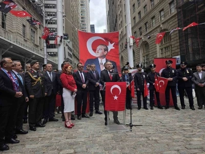 New York&rsquo;ta mehter g&ouml;sterisine b&uuml;y&uuml;k ilgi
