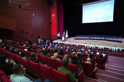Niğde&rsquo;de 120 hemşire adayı &uuml;niforma giydi
