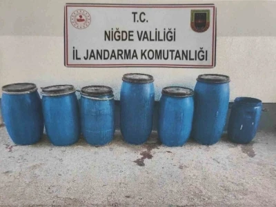 Niğde’de 920 litre sahte şarap ele geçirildi
