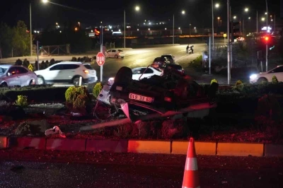 Niğde&rsquo;de feci kaza: 2&rsquo;si ağır, 4 yaralı

