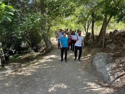 Niğde’de Halk Sağlığı Haftası etkinlikleri kapsamında doğa yürüyüşü
