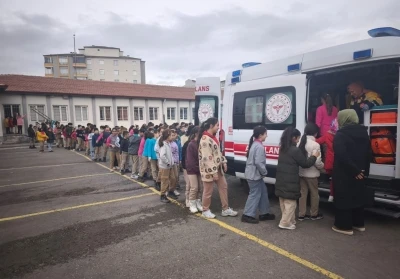 Niğde&rsquo;de &rsquo;Sağlıklı &Ccedil;ocuk, Sağlıklı Gelecek&rsquo; eğitimleri ger&ccedil;ekleştirildi
