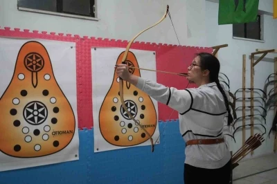 Niğde’deki okçuluk kursuna yoğun ilgi
