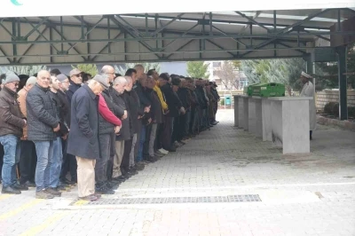 Niğde&rsquo;deki silahlı saldırıda hayatını kaybedenler son yolculuklarına uğurlandı

