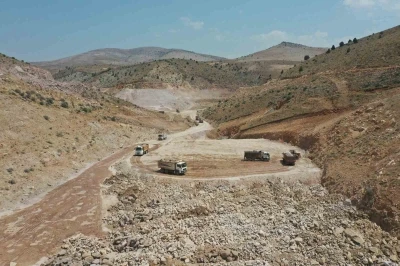 Niğde’nin Halaç Göleti’nde çalışmalar devam ediyor
