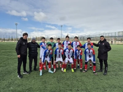 Niğdeli sporculardan milli takım yolunda b&uuml;y&uuml;k başarı
