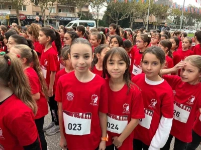 Nilüfer’de gençler ve çocuklar Cumhuriyet için koştu
