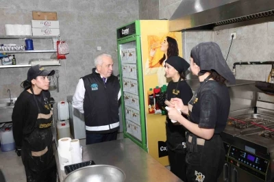 Nil&uuml;fer&rsquo;de Ramazan &ouml;ncesi Başkan Şadi &Ouml;zdemir&rsquo;den gıda denetimi
