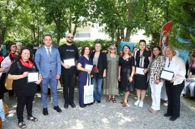 Nil&uuml;fer&rsquo;in olgun gen&ccedil;lerinden yıl sonu sergisi
