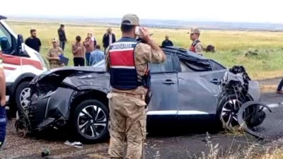 Nişan d&ouml;n&uuml;ş&uuml; kahreden olay: 3 vatandaş &ouml;ld&uuml;! Acı habere kalbi dayanmadı