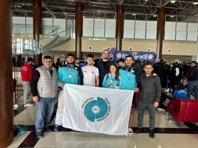 N&Ouml;H&Uuml; sporcularından &Uuml;nilig T&uuml;rkiye Şampiyonası&rsquo;nda b&uuml;y&uuml;k başarı
