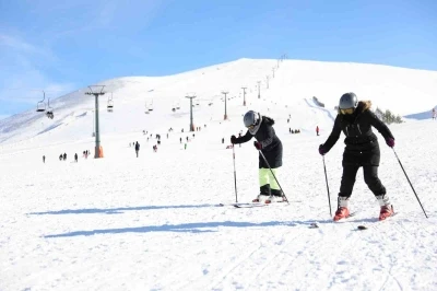Odak Samsun otob&uuml;sleri ile kışın rota "Ladik Akdağ"
