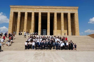 &Ouml;deme kaydediciler Ata&rsquo;nın huzuruna &ccedil;ıktı
