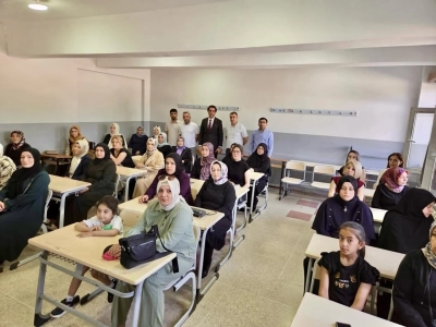 &Ouml;ğrenci Başarısında Ailenin Rol&uuml; Konuşuldu