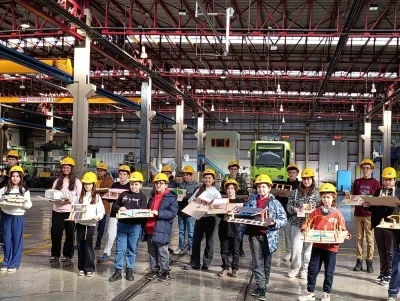 &Ouml;ğrenciler BURULAŞ&rsquo;ta hem eğlendi hem de &ouml;ğrendi
