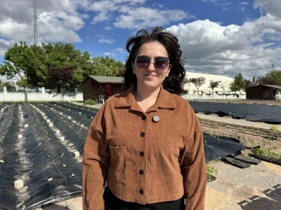 &Ouml;ğrenciler doğal &uuml;r&uuml;nler bah&ccedil;esinde uygulamalı eğitim aldı
