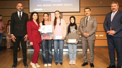 &Ouml;ğrenciler il finalinde kıyasıya yarıştı
