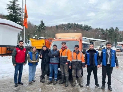 &Ouml;ğrencilerden karayolları &ccedil;alışanlarına anlamlı ziyaret
