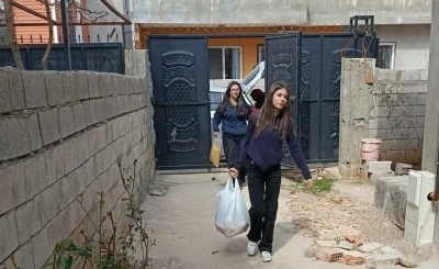 &Ouml;ğrencilerden &ouml;rnek dayanışma projesi: "Bir sınıf, bir aile"