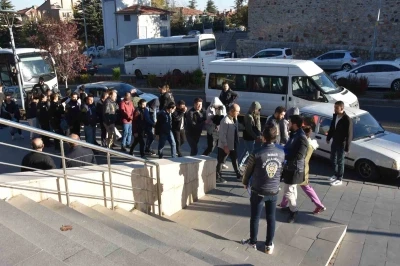 Öğretmen olmak için geldiği Nevşehir’de çete lideri olup tutuklandı
