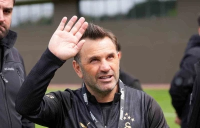 Okan Buruk: "4 sene &uuml;st &uuml;ste şampiyon olacağımıza y&uuml;zde 100 inanıyorum"
