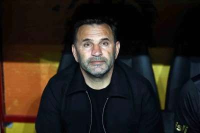 Okan Buruk, yerli teknik direkt&ouml;r geleneğini s&uuml;rd&uuml;rd&uuml;
