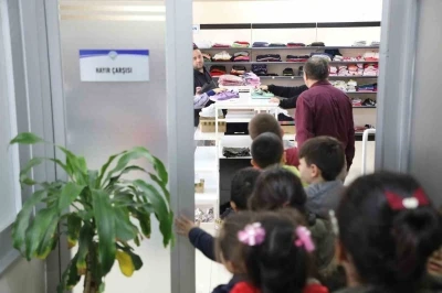&Ouml;ks&uuml;z ve yetimlerin bayramlıkları yine Talas Belediyesi&rsquo;nden
