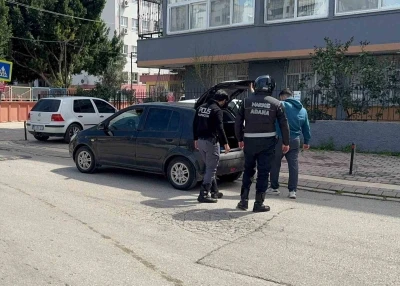 Okul &ccedil;evrelerinde narkotik denetimi
