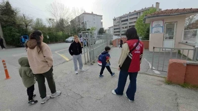 Okul &ouml;nlerinde sıkı denetim
