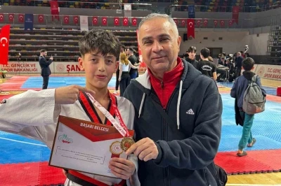 Okul sporları şampiyonasında Arabanlı sporcu &Ouml;zt&uuml;rk şampiyon oldu
