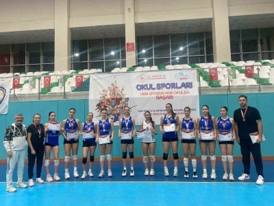 Okul Sporları Voleybol Gen&ccedil;ler (A) Grup M&uuml;sabakaları Manisa&rsquo;da tamamlandı
