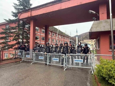 Olaylı se&ccedil;imin ardından İl Genel Meclisinde &rsquo;kapalı oturum&rsquo;
