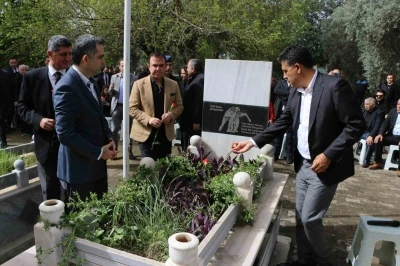 Olimpiyat Şampiyonu milli g&uuml;reş&ccedil;i İsmet Atlı vefatının 12&rsquo;nci yılında anıldı
