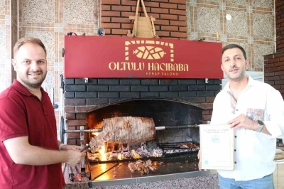 Oltu Cağ Kebabı i&ccedil;in yeni d&ouml;nem: Yetki belgesi ve tabela zorunluluğu geldi
