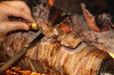 Oltu Cağ kebabı TasteAtlas listesinde T&uuml;rkiye ikincisi oldu
