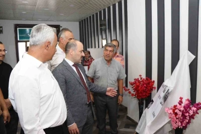 Oltu’da &quot;Gazze’de Çocuk Olmak&quot; resimlerle anlatıldı
