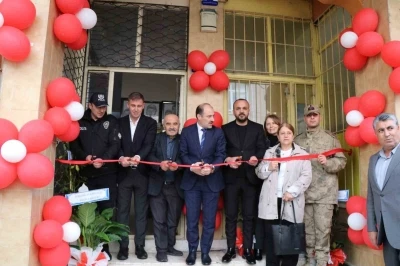 Oltu&rsquo;da r&ouml;lyef ve karakalem sergisi a&ccedil;ıldı
