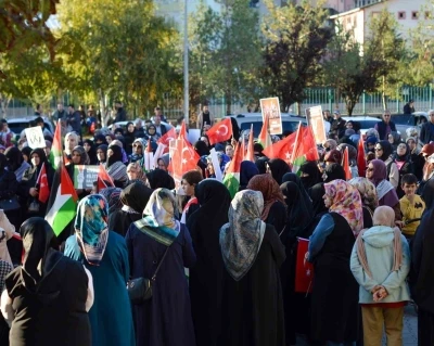 Oltu’da ‘Sumud Nöbeti’nde vicdanlar ayaktaydı
