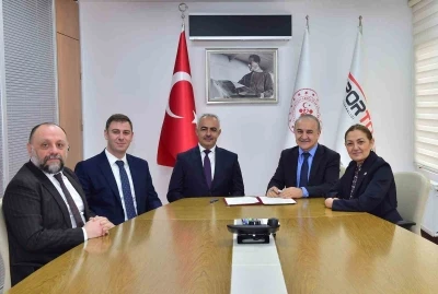 Oltu&rsquo;ya dev yatırım: Modern spor salonu i&ccedil;in imzalar atıldı

